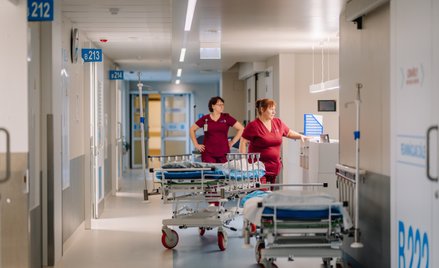 Ile zarabiają pielęgniarki w 2026 roku