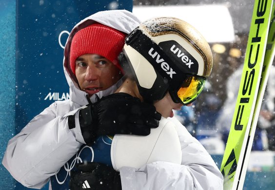 Zmiana warty w polskich skokach? Kacper Tomasiak i Kamil Stoch w Predazzo