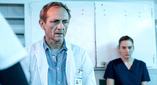 Andrzej Chyra zagra szpitalnego stróża sprawiedliwości