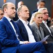 Przewodniczący Platformy Obywatelskiej Donald Tusk (2L) i szef klubu KO Borys Budka