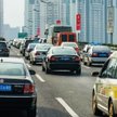 Chińczycy nie chcą komunikacji miejskiej. Wolą własny samochód
