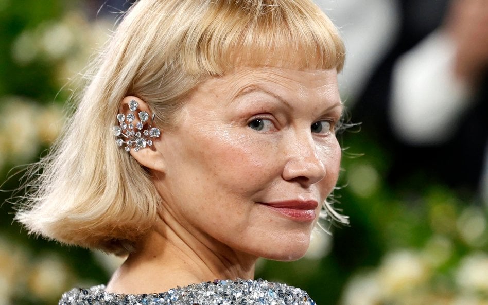 Pamela Anderson: Z lotniska dotarłam wprost do rezydencji „Playboya”. Poznałam tych wszystkich ludzi