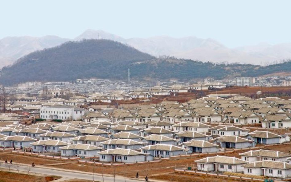 Zbrojenia i kult jednostki doprowadziły Koreę Północną do ekonomicznej ruiny