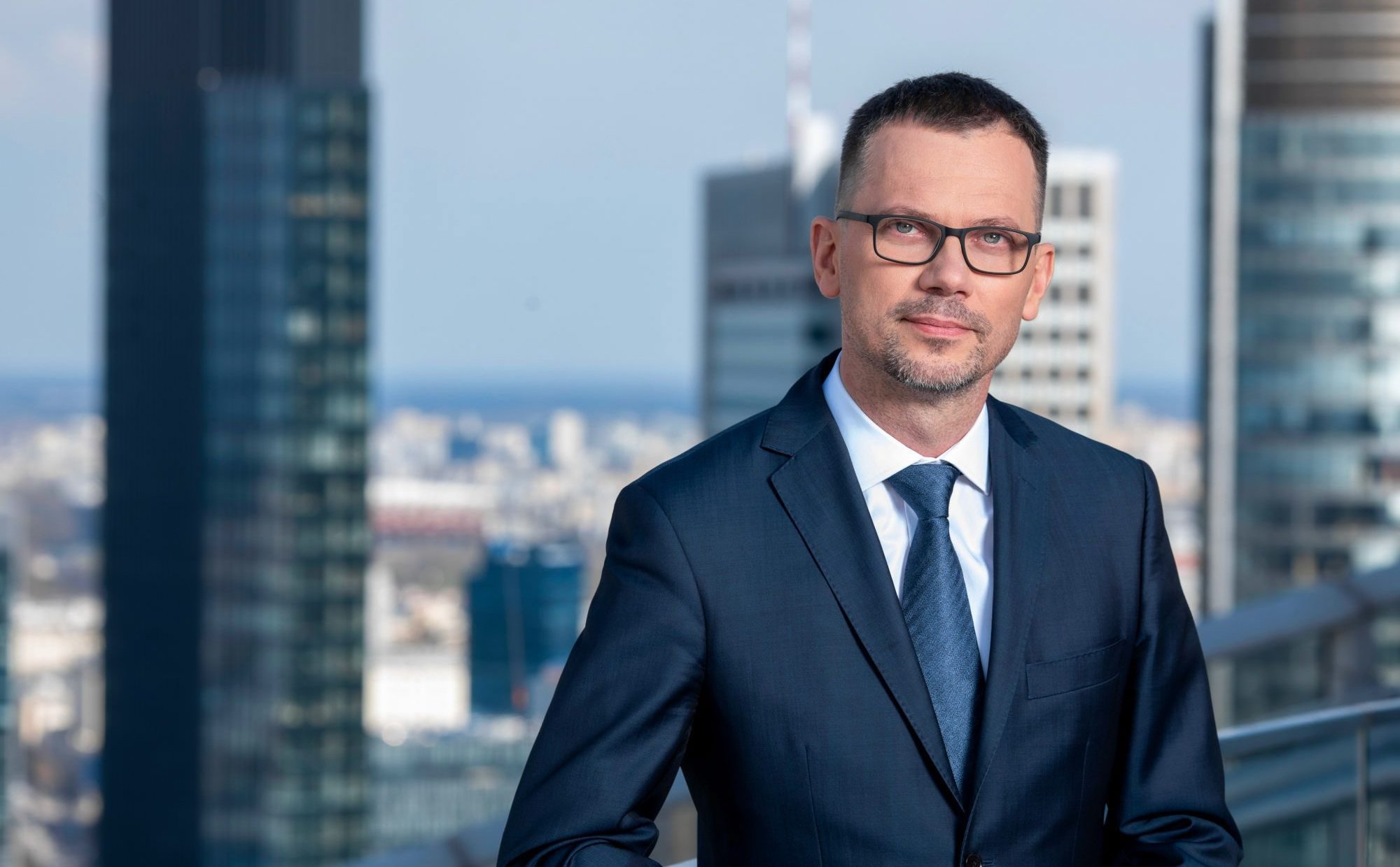 AI nie zastąpi człowieka. Sytuacja nie jest czarno-biała