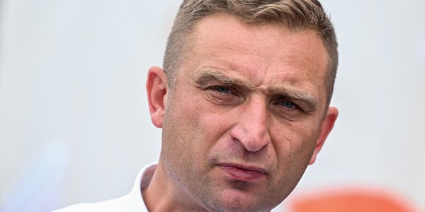 Robert Bąkiewicz usłyszy zarzuty prokuratorskie za incydent w Słubicach