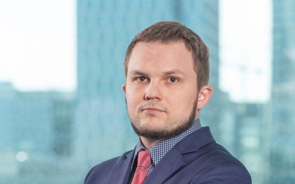 Arkadiusz Balcerowski, Analityk Rynków Finansowych XTB