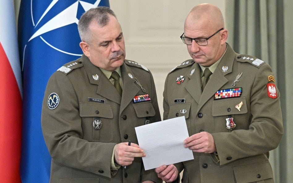 Szef Sztabu Generalnego WP gen. Wiesław Kukuła i dowódca Operacyjny Rodzajów Sił Zbrojnych gen. bryg