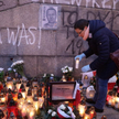 Marsz Milczenia w Warszawie. Upamiętnili Piotra Szczęsnego