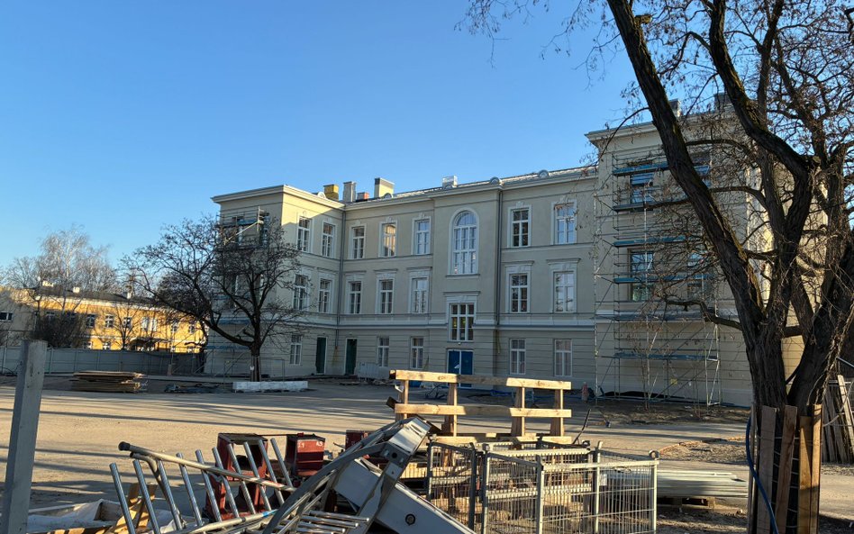 Trzy budynki przy ul. Grochowskiej 272 zostaną oddane do użytku w najbliższych miesiącach