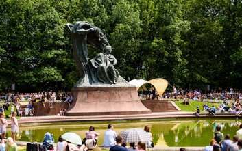 Niedzielne popołudnie przy dźwiękach Chopina. Tak odpoczywają warszawiacy