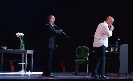 Artur Ruciński (Germont) i Michael Fabiano (Alfred) w „Traviacie” w madryckim Teatro Real
