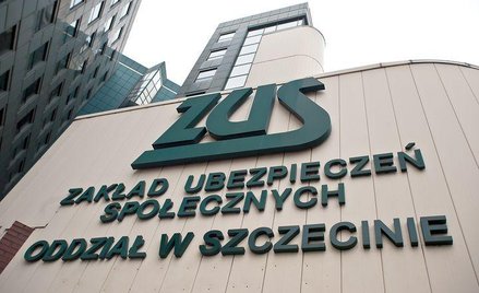 ZUS: pracujący emeryci muszą zrezygnować z zatrudnienia