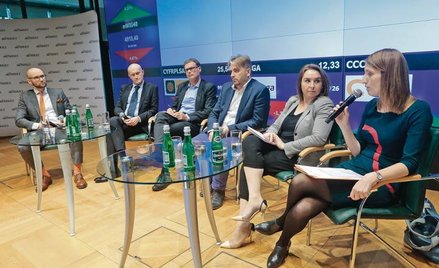 Uczestnicy debaty „Emerytura jest bliżej, niż myślisz". Od prawej: Iga Magda, Małgorzata Rusewicz, G