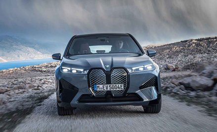 BMW iX