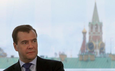 Prezydent Rosji Dmitrij Miedwiediew oświadczył we wtorek, że głównym wrogiem Rosji jest korupcja. Za