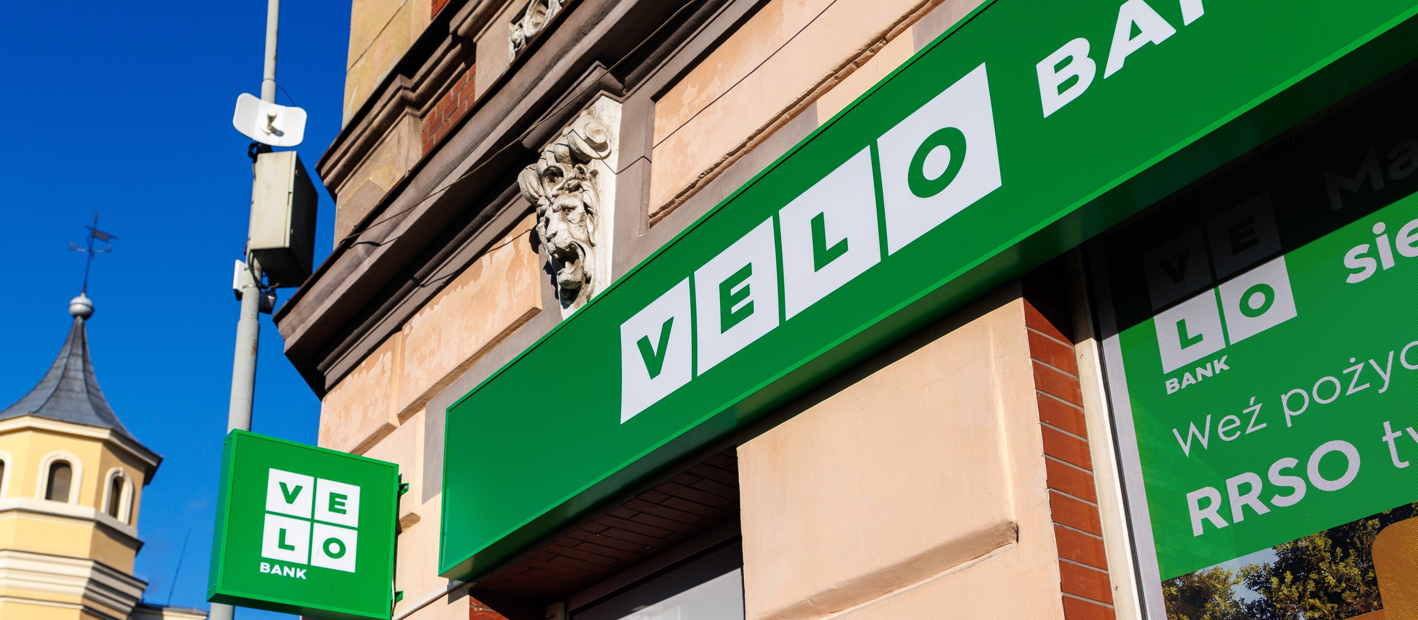 VeloBank rozpoczyna zwolnienia grupowe. Bank podał ile osób straci pracę