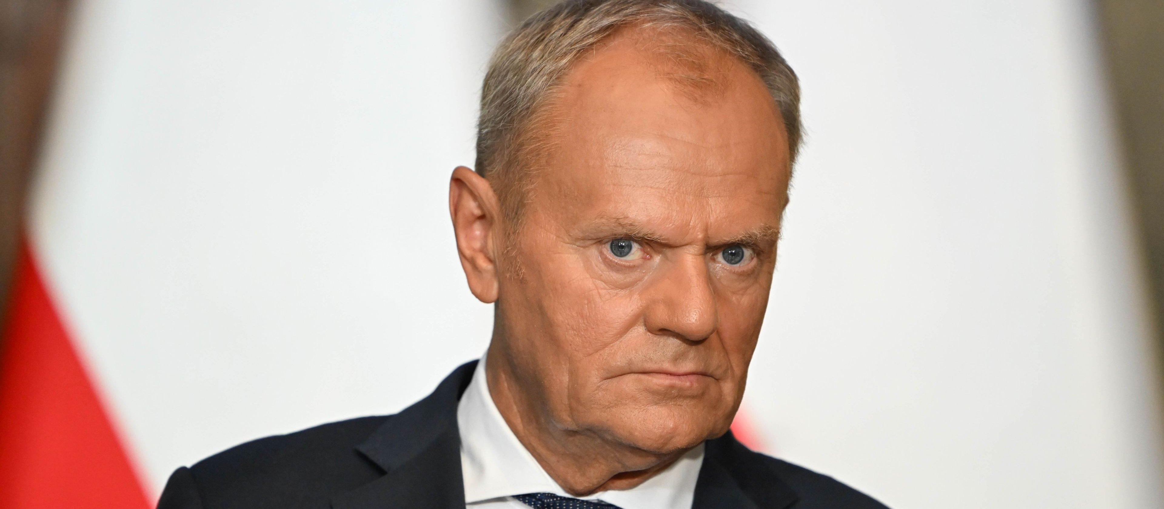 Donald Tusk: Saloniki VIP w szpitalach muszą zniknąć