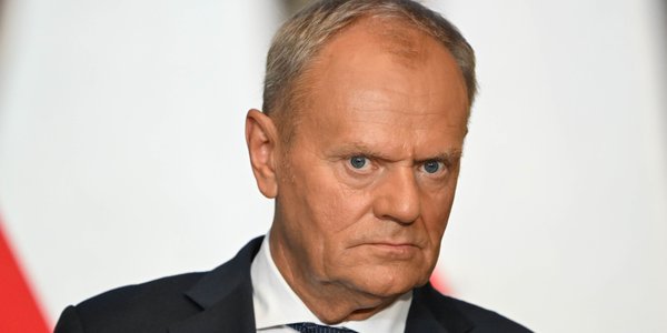 Donald Tusk: Saloniki VIP w szpitalach muszą zniknąć