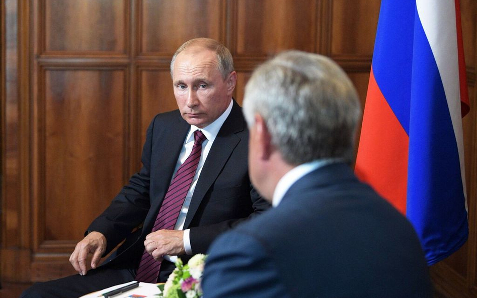 Władimir Putin i przywódca Abchazji Raul Chadżimba