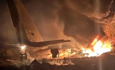 Rosja straciła ważny bombowiec. Maszyna rozbiła się w pobliżu bazy