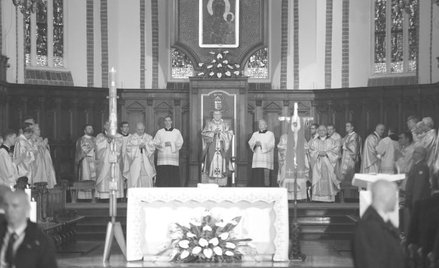 Kościół uczcił 25 rocznicę wyborów z 4 czerwca 1989 roku mszą świętą w katedrze warszawskiej