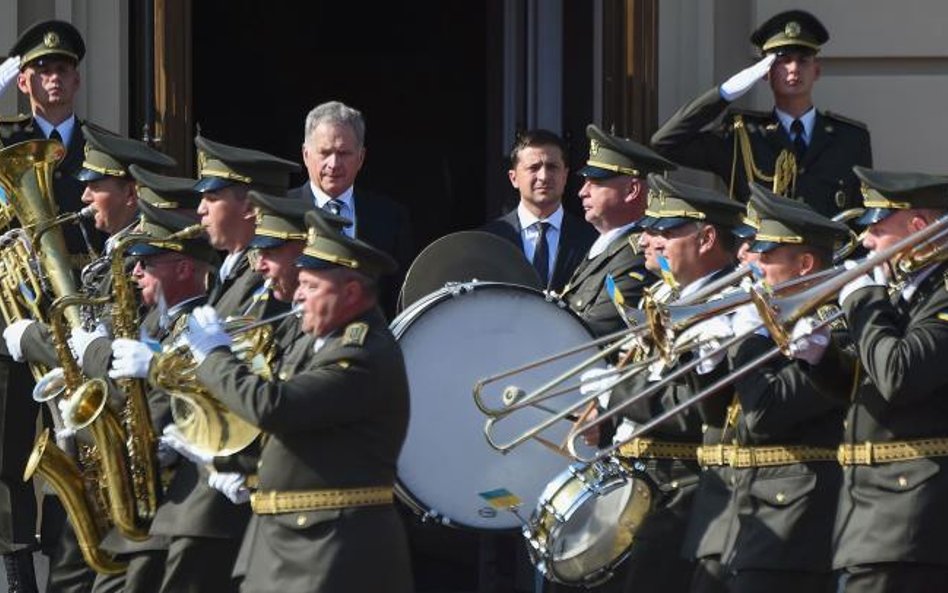Prezydent Ukrainy Wołodymyr Zełenski chce rozmawiać z Moskwą, ale nie na jej warunkach. Na zdjęciu z