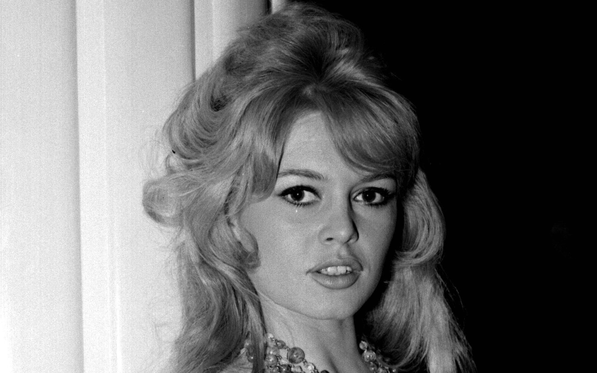 "Opłakujemy legendę stulecia”. W wieku 91 lat zmarła gwiazda kina Brigitte Bardot