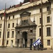 Flaga Izraela nad rządowymi gmachami Austrii, Czech i Słowenii