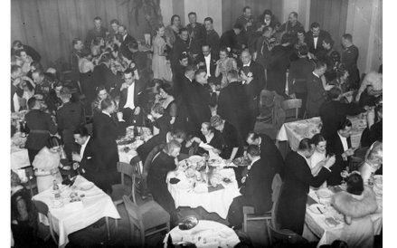 1938r. w Oficerskim Yacht Klubie w Warszawie?. Ostatni toast noworoczny II Rzeczpospolitej