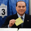 Były premier Silvio Berlusconi i jego partia uzyskały tylko minimalnie gorszy wynik od zwycięskiej c