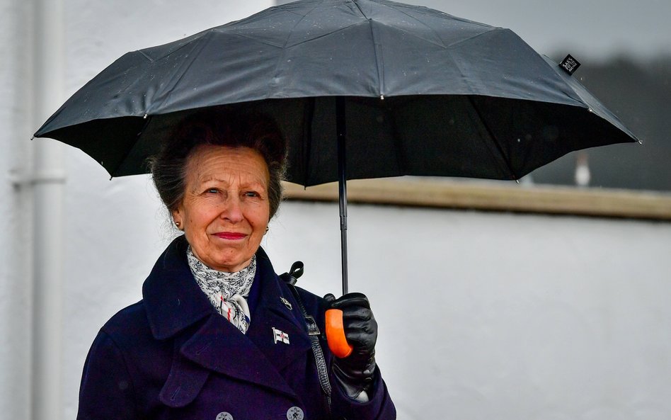 W wyniku zdarzenia odwołano wyjazd księżniczki Anny do Kanady, zaplanowany na bieżący tydzień.