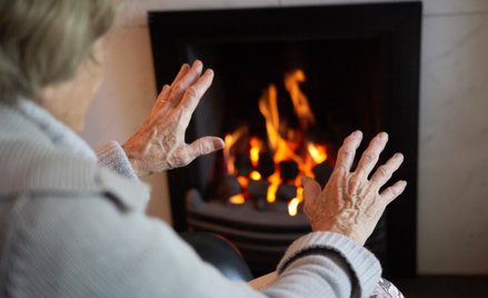 Seniorka w zimnym domu. O ubóstwie energetycznym kobiet w Polsce