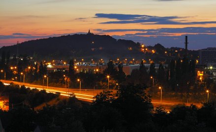 Przed wyborami miasta pięknieją