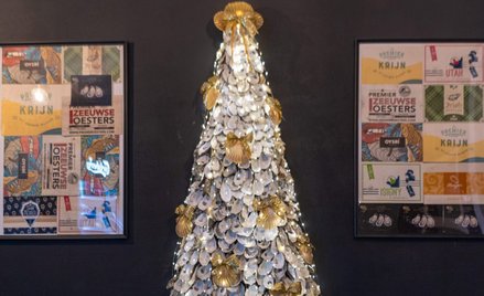 Choinka z Wilna ma szansę trafić do Rekordów Guinnessa. Powstała z muszli ostryg