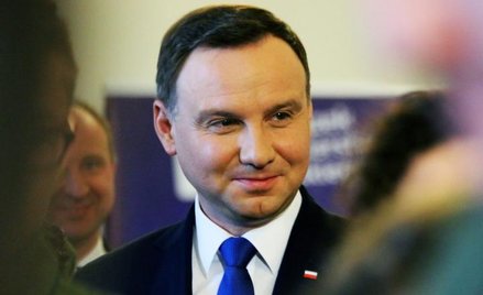 Aktywność medialna prezydenta Andrzeja Dudy ograniczała się dotąd głównie do tłumaczenia się z przyj