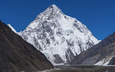 Polak zrezygnował z wyprawy na K2. Został uderzony kamieniem