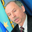Janusz Lewandowski, komisarz ds. budżetu, zapowiada unijne podatki, które mają „odciążyć” budżety po