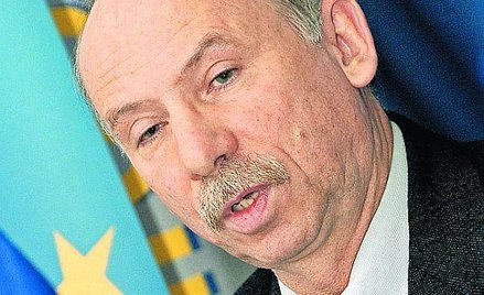 Janusz Lewandowski, komisarz ds. budżetu, zapowiada unijne podatki, które mają „odciążyć” budżety po