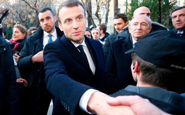 Emmanuel Macron daje sobie kilka tygodni na przedstawienie założeń reformy islamu