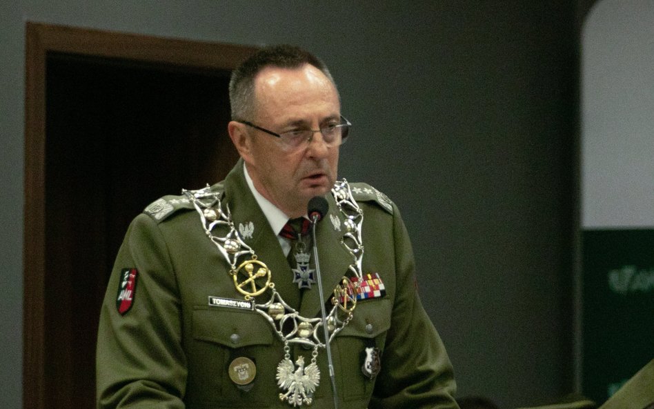 Rektor AWL gen. br. dr Marek Tomaszycki podczas inauguracji roku akademickiego 2024/2025 w Akademii 