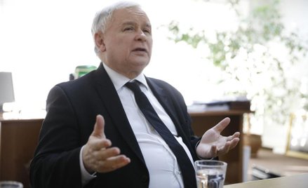 Prezes PiS jak I sekretarz PZPR