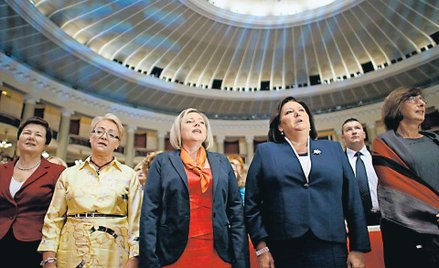 Od lewej: Hanna Gronkiewicz-Waltz, Henryka Bochniarz, Wanda Nowicka, Anna Komorowska