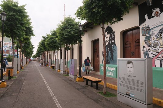 W León czuć rewolucyjny klimat. Biografie rewolucjonistów można poznać na specjalnej wystawie w cent