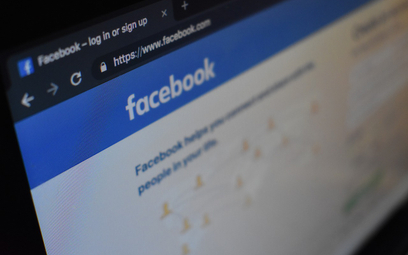 Węgrzy rozważają nałożenie sankcji na Facebooka
