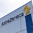 AstraZeneca wstrzymuje prace nad szczepionką na COVID