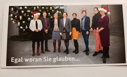 Niemcy: Świąteczna kartka bez Bożego Narodzenia. Krytyka pełnomocniczki Merkel