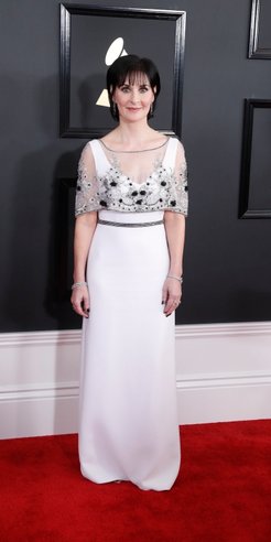 Enya od lat konsekwentnie stroni od wywiadów i deklaruje niechęć do występów na żywo.