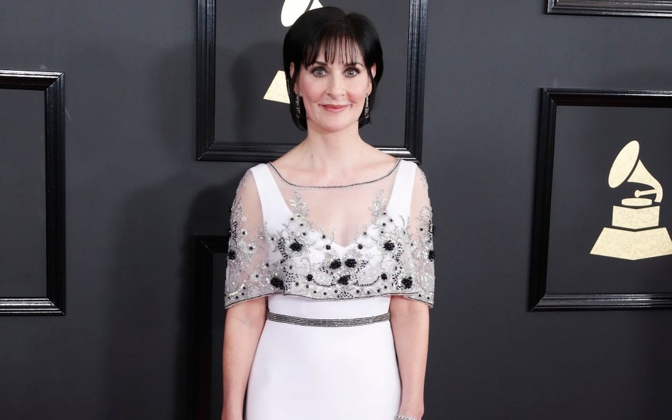 Enya od lat konsekwentnie stroni od wywiadów i deklaruje niechęć do występów na żywo.