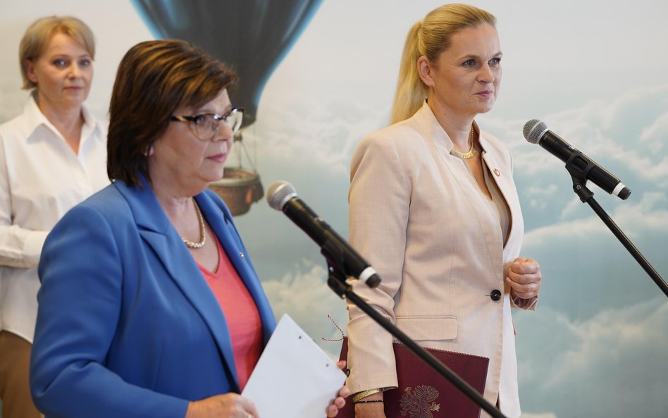 Konferencja prasowa Minister Edukacji Barbary Nowackiej oraz Minister Zdrowia Izabeli Leszczyny