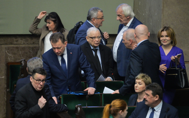 Politycy podczas głosowań w Sejmie